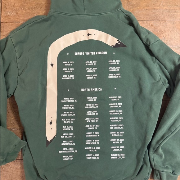 Zach Bryan 2023 Burn Burn Burn World Tour Green Hoodie, XL - Picture 4 of 7